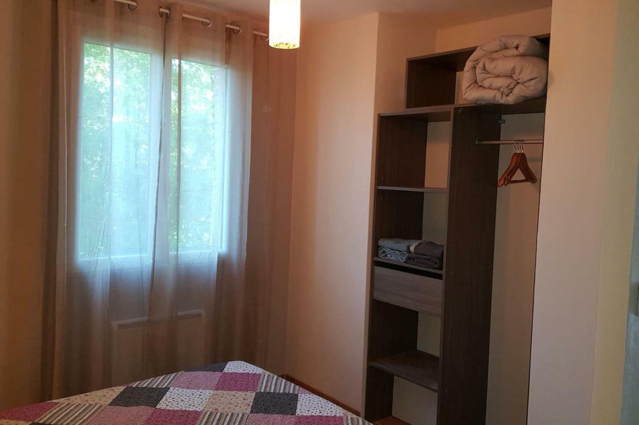 Logement Avec Piscine, Classe 3 Etoiles, De 42 M2 Tout Confort Au Calme Pour Un Couple Cahuzac-sur-Vere ภายนอก รูปภาพ
